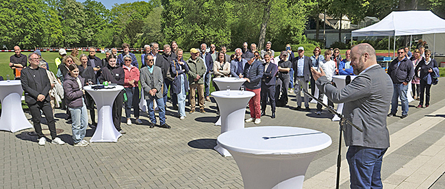 Neuer&ouml;ffnung Hangeweiher